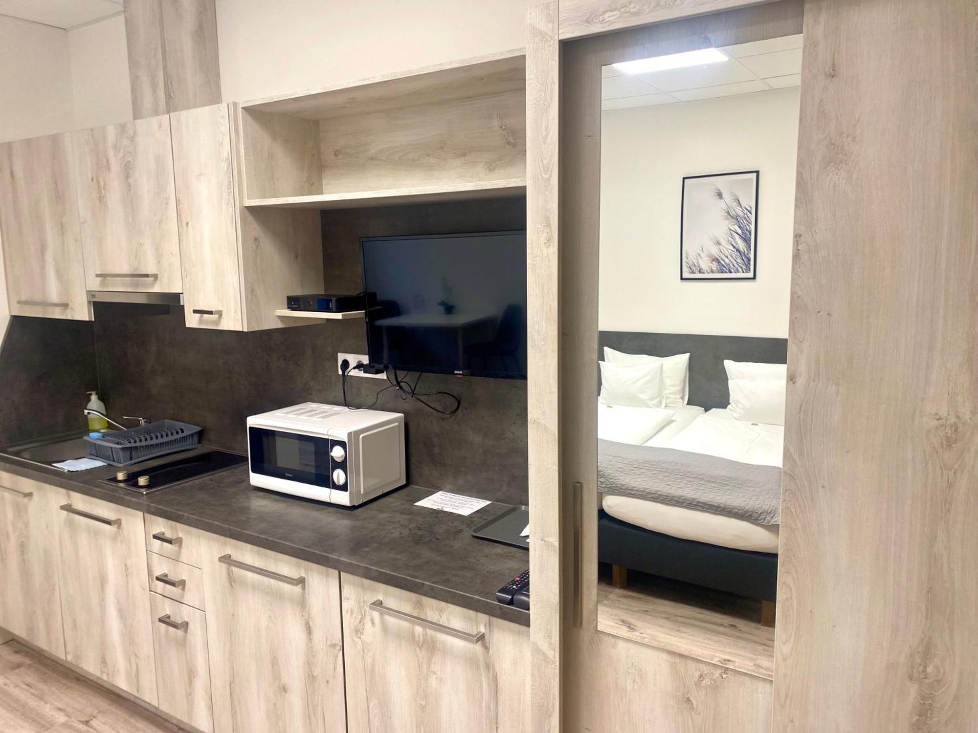 Vecsesi Rendezvenykoezpont Es Panzio Bed & Breakfast Dış mekan fotoğraf